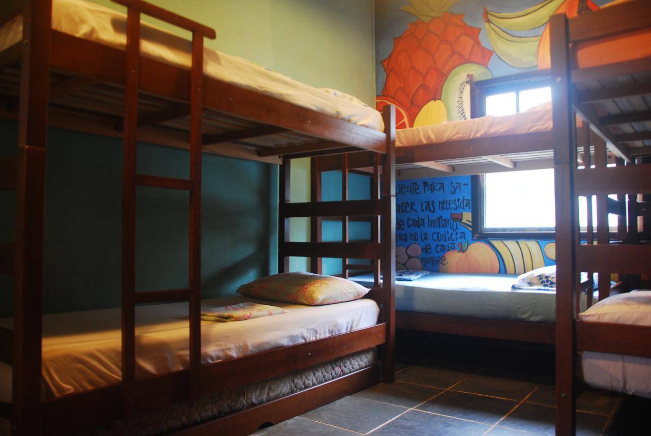 Samblumba Hostel Trindade トリンダーデ エクステリア 写真