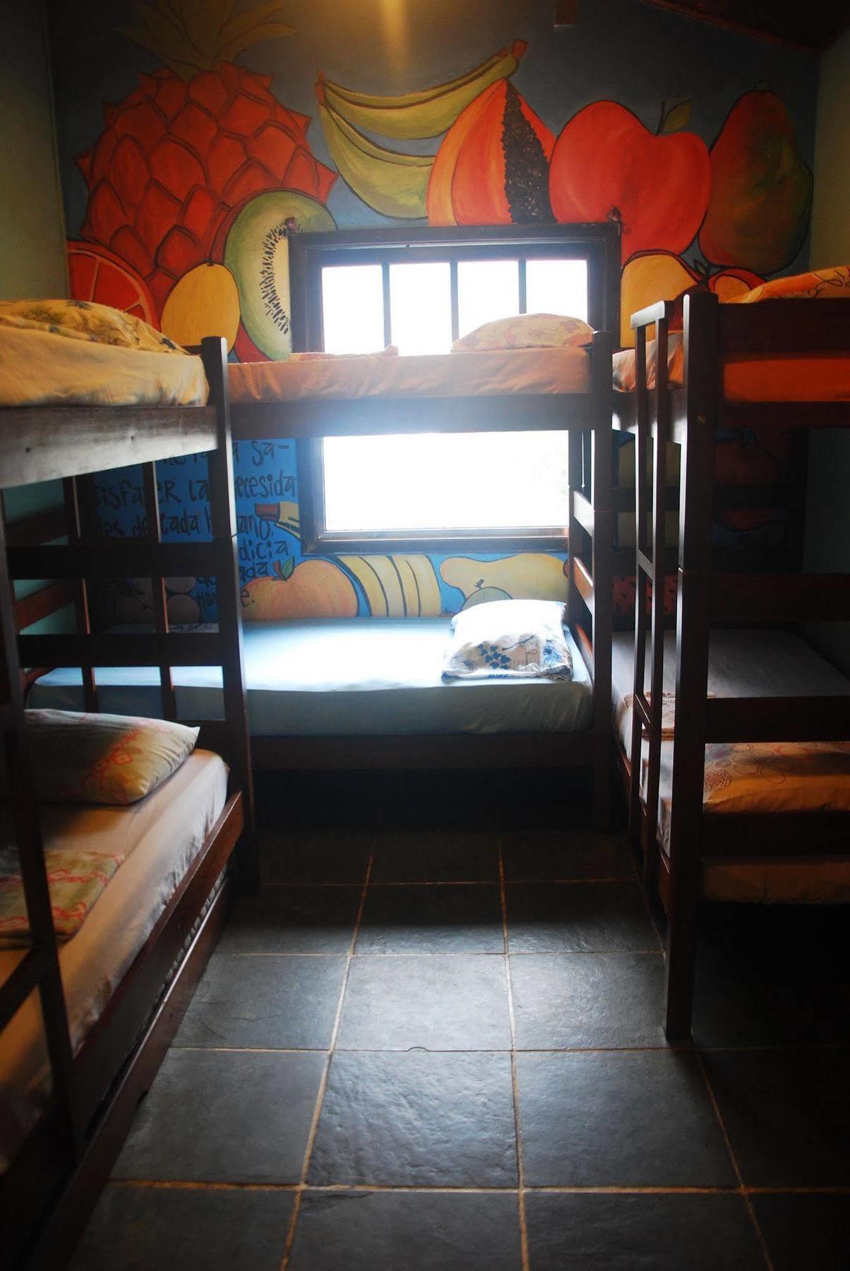 Samblumba Hostel Trindade トリンダーデ エクステリア 写真